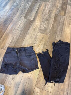 American Eagle Women’s Distressed Black Denim Jeans & Shorts Set